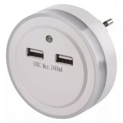 Öövalgusti pistikupessa hämaraanduriga USB laadijaga