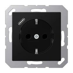 A1520-18CSWM  A Series outlet + USB C matt graphite black