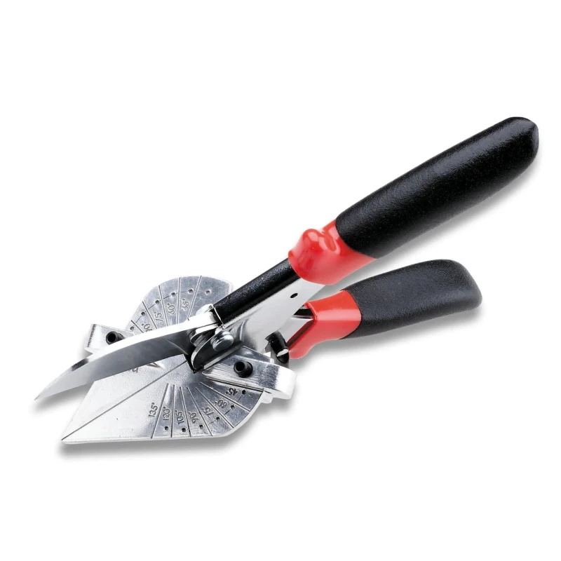 Tangid plastiku lõikamiseks