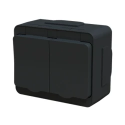 2-ne pistikupesa maandusega pinnale IP44 must