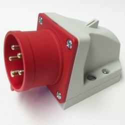 Seinapistik 3F 16A IP44 515-6