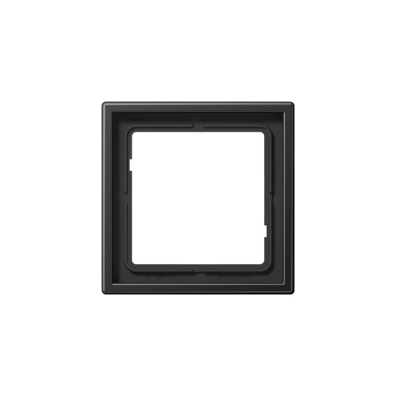 LS 990 Antratsiit raamid