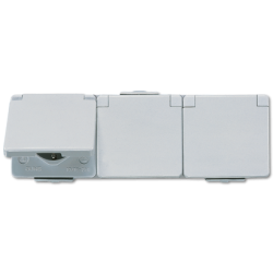 WG 600 3-ne pistikupesa IP44