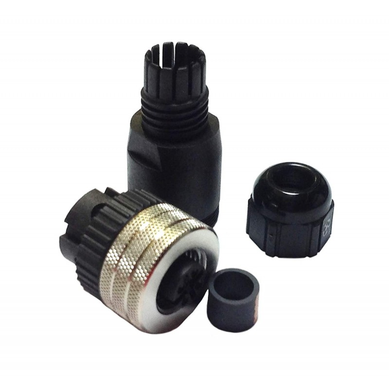 Induktiivanduri ühendus 4P M12 otse PG7 kaabliläbiviiguga